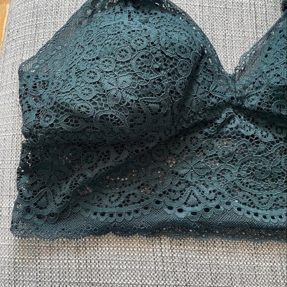 Secret Possessions Teal Lace Bralette Size 8/10 - Picture 2 of 6